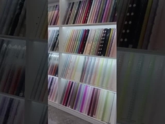 تصميم جديد لأوراق تغليف الزهور في مصنعنا