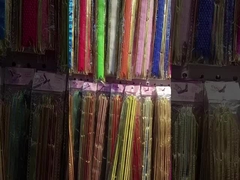 مصنع ورق لف الزهور وعينات شركة هونان الشهيرة للتجارة المحدودة