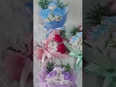 زهرة الصابون وردة حمراء باقة للصديقة في عيد الحب في تشي شي