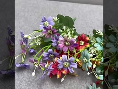 تم محاكاة 15 غطاء الرأس السعيد الكريسانثيم المقبض الصغير حزمة زهرة الحرير المنزل الفندق زفاف فو