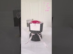 هدايا لليوم الدولي للمرأة، يوم الأم، باقات عيد الميلاد، الصابون، القرنفل والزهور