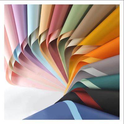 شراء ورق تغليف كورية ذو لونين عبوة زهور مقاومة للماء تصنيع عبر الإنترنت