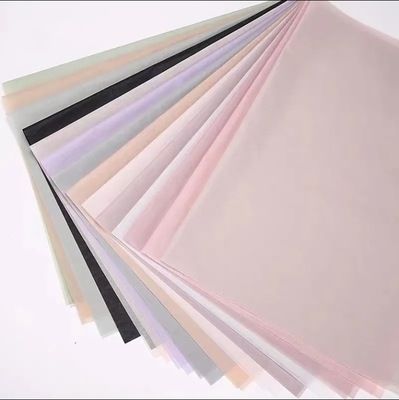 سعر جيد ورق تغليف من النسيج المطبوع مع شعار مخصص لتعبئة الهدايا 63X35X10 سم حجم الحزمة الانترنت