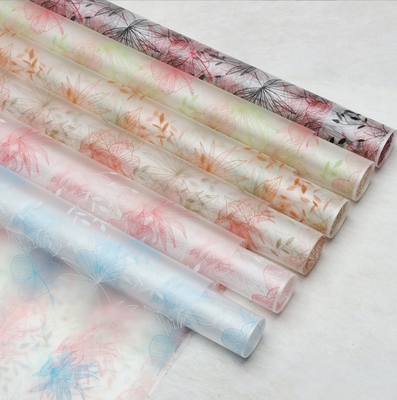 ورق التعبئة بوكيت Pinellia Cellophane OPP الحل النهائي لترتيبات الزهور