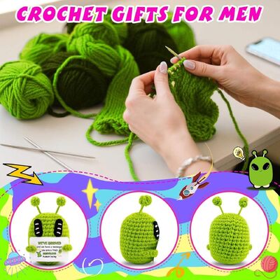 سعر جيد Handmade Knit Positive Extraterrestrial Martian Doll Birthday Classmate Fathers Graduation Gifts Crochet Doll الانترنت