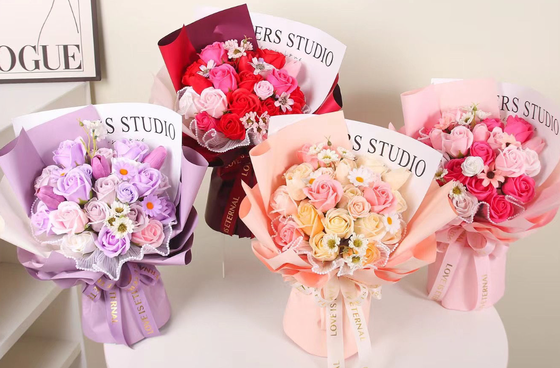 سعر جيد Artificial Soap Rose Bouquet for Wedding Graduation & Christmas-Korean Style Home Decoration Corn Starch Material الانترنت